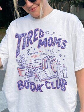 Funny Moms Book Club T-Shirt, Retro Book Lover Tee